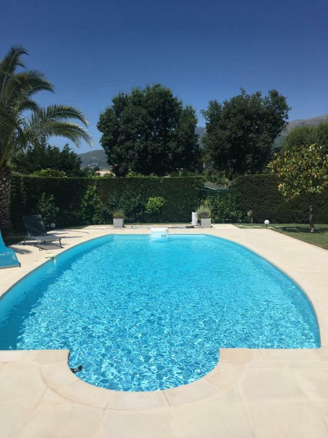 Charmante Villa Familiale Vence Exteriér fotografie
